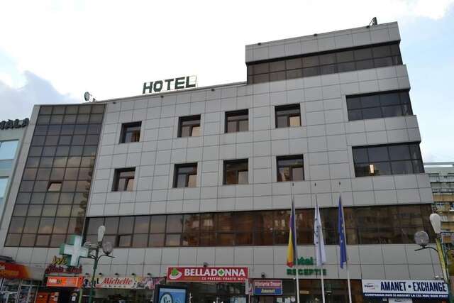 Отель Hotel Sir Lujerului Бухарест-4